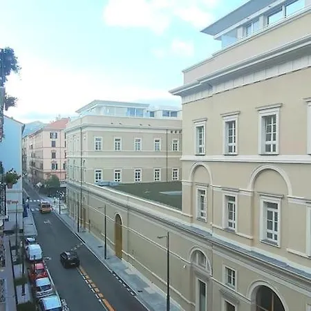 Casadisam - Comfort E Stile Al Centro Savona