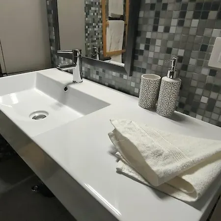 Casadisam - Comfort E Stile Al Centro Apartamento *